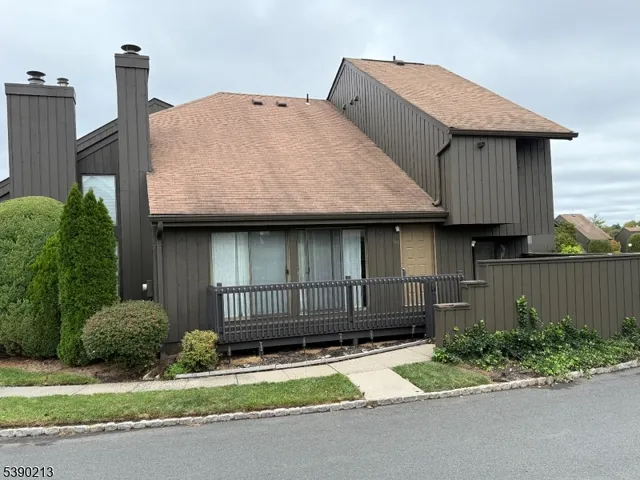 a house view with a outdoor space