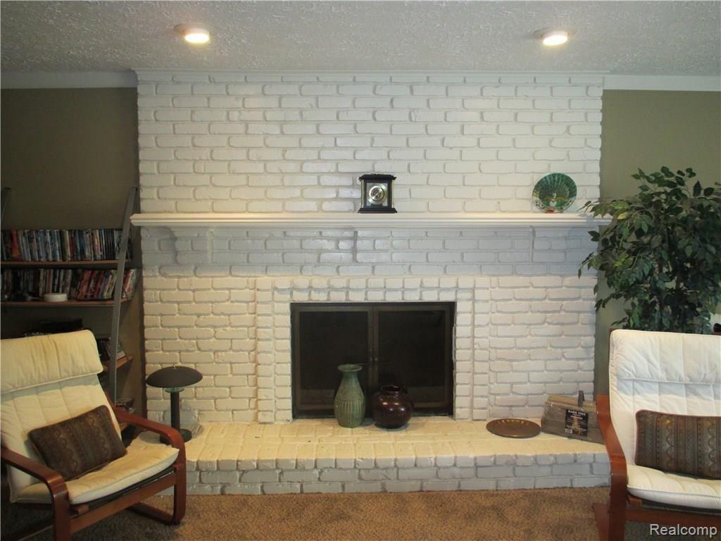 623 Snowmass Drive Rochester, MI 48309 - Photo 17 of 38 IMG_1845.JPG