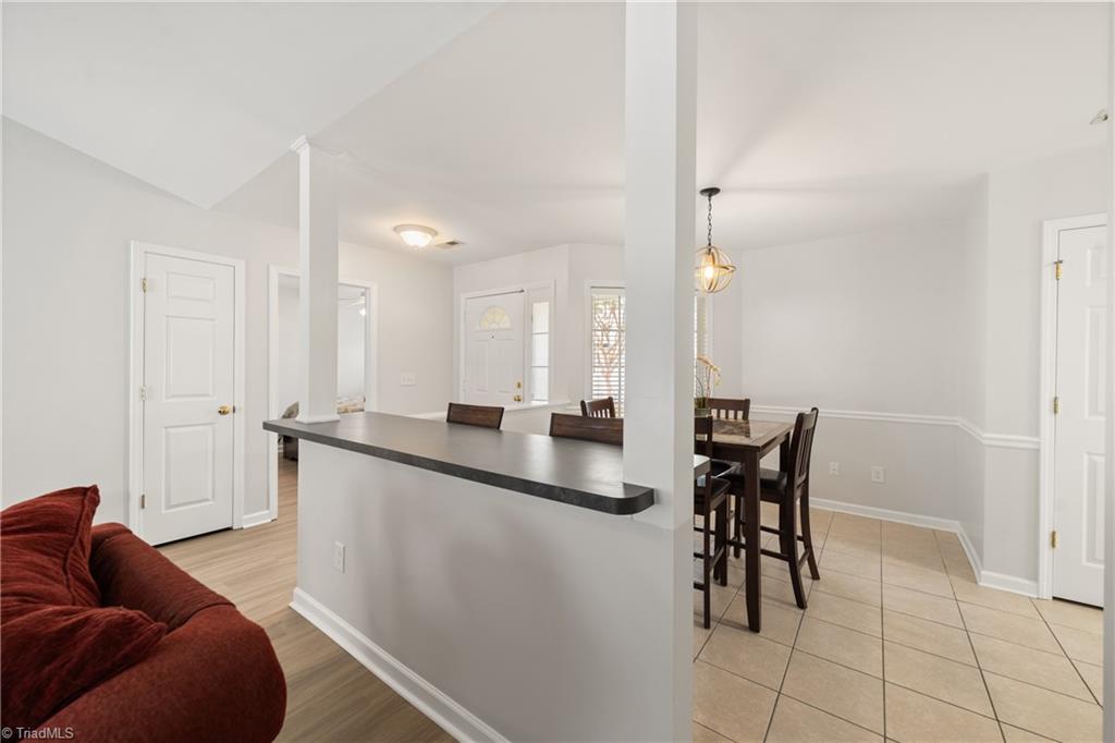 1344 Crosswinds Drive High Point, NC 27265 - Photo 12 of 40