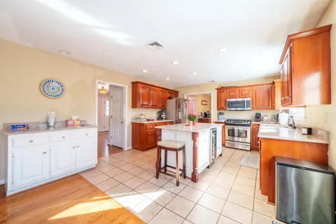 $979,000 | 23 Cedar Farms Road, Medway, MA 02053