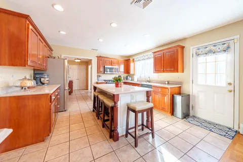 $979,000 | 23 Cedar Farms Road, Medway, MA 02053