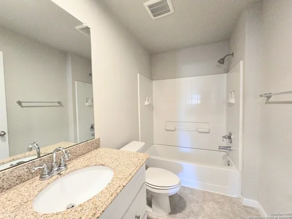 $2,150 | 10302 Legacy Hill, San Antonio, TX 78240
