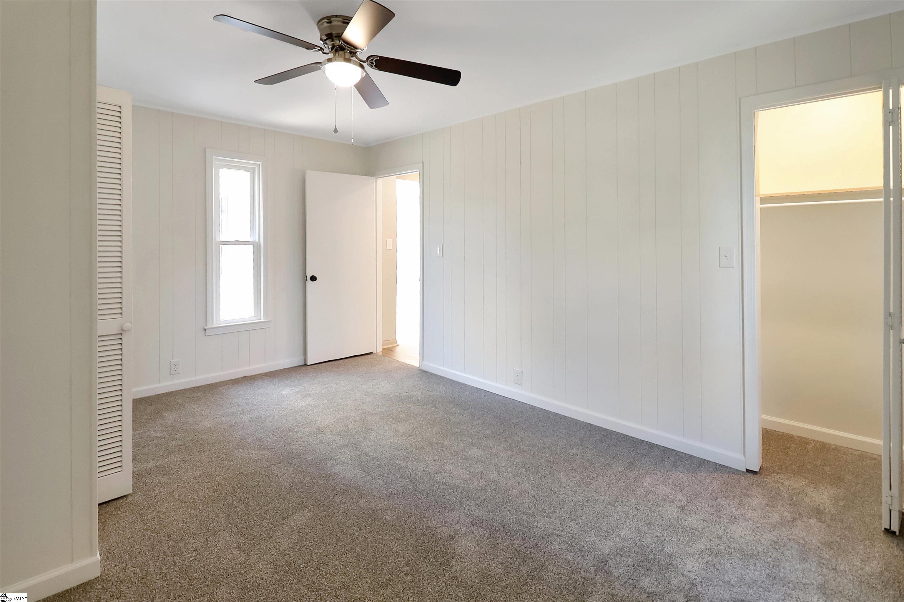 303 Sharon Lane Easley, SC 29640 - Photo 14 of 28