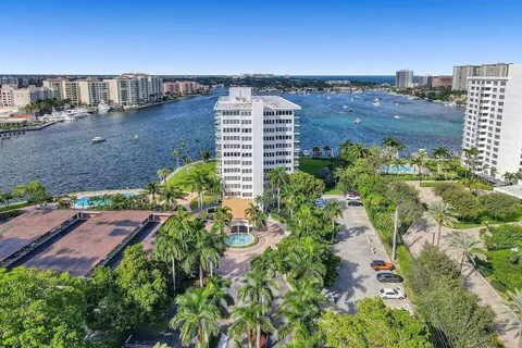 $775,000 | 701 East Camino Real, Unit 4B, Boca Raton, FL 33432