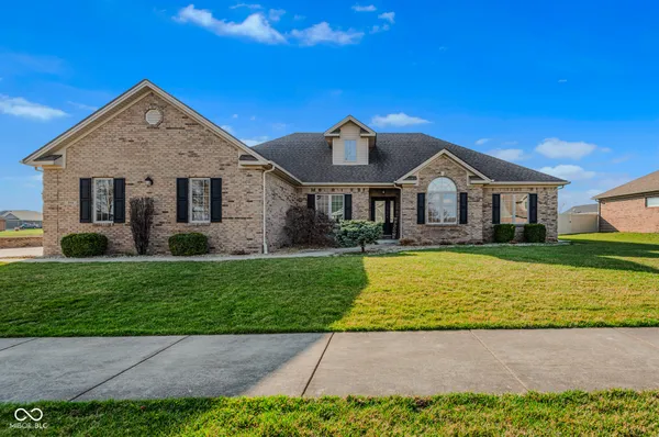 $419,900 | 1984 Austin James Lane, Seymour, IN 47274