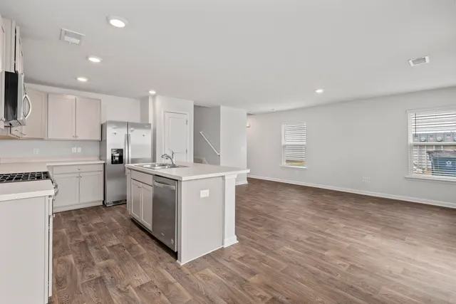 $293,900 | 143 Spencer Circle, Summerville, SC 29485