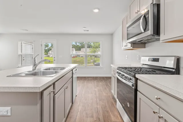 $293,900 | 143 Spencer Circle, Summerville, SC 29485