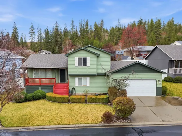 $425,000 | 6840 North Oxford Drive, Spokane, WA 99208