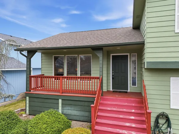 $425,000 | 6840 North Oxford Drive, Spokane, WA 99208