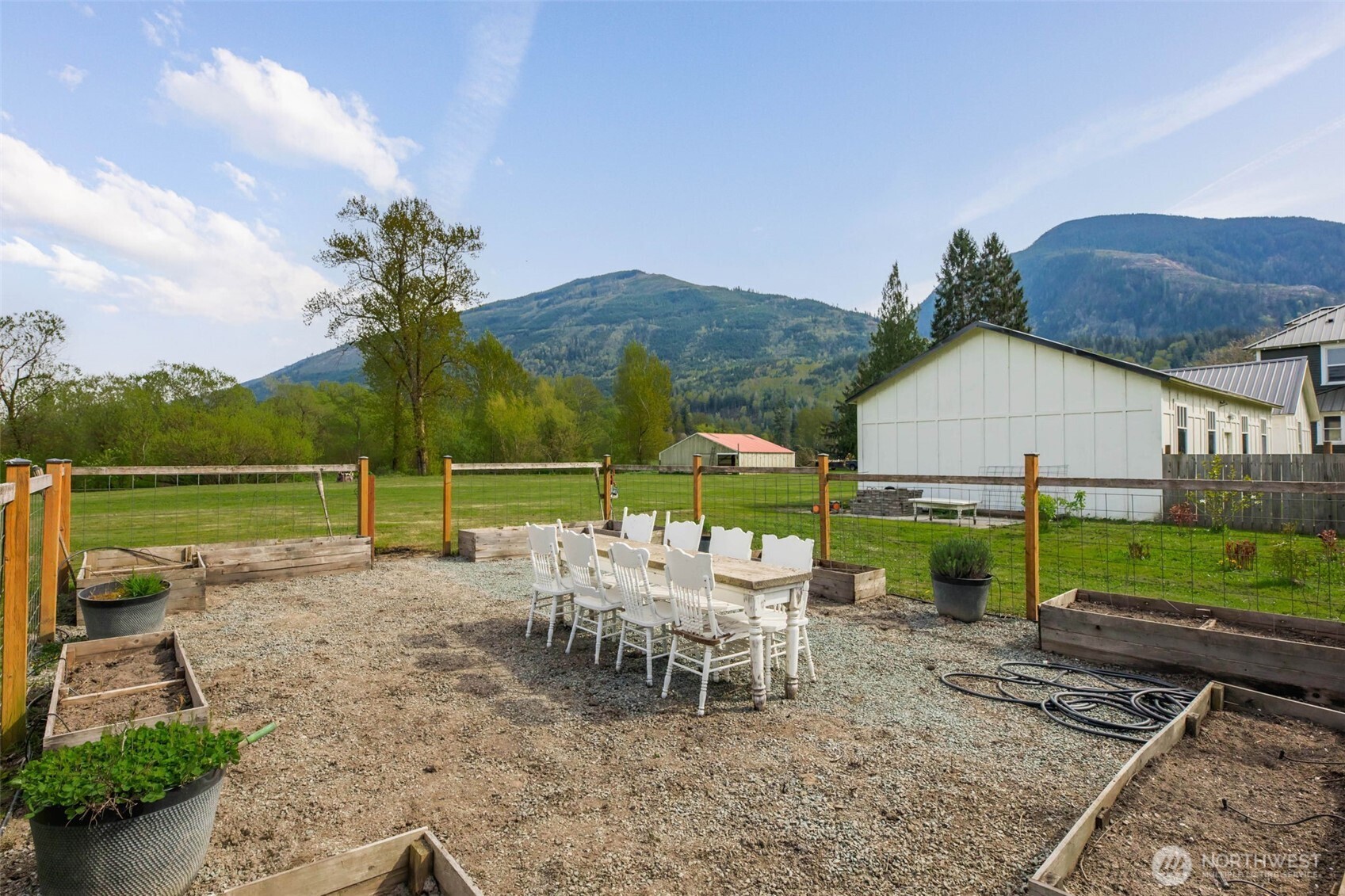 307 Maple Street Hamilton, WA 98255 - Photo 37 of 40