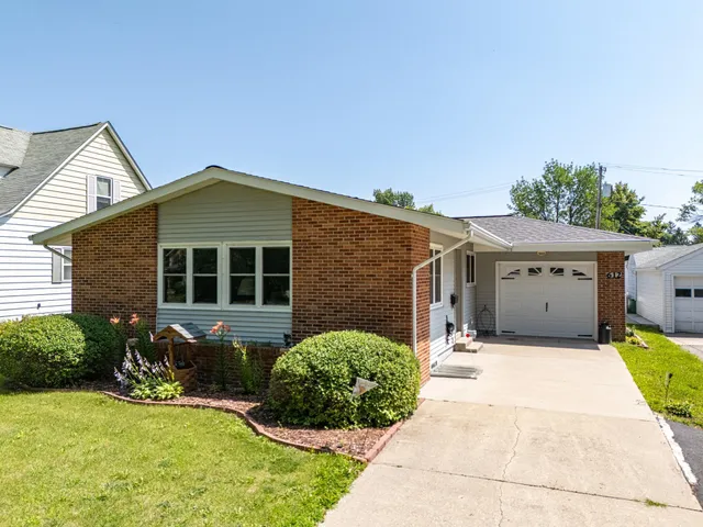 $228,000 | 612 Walsh Street, Crookston, MN 56716