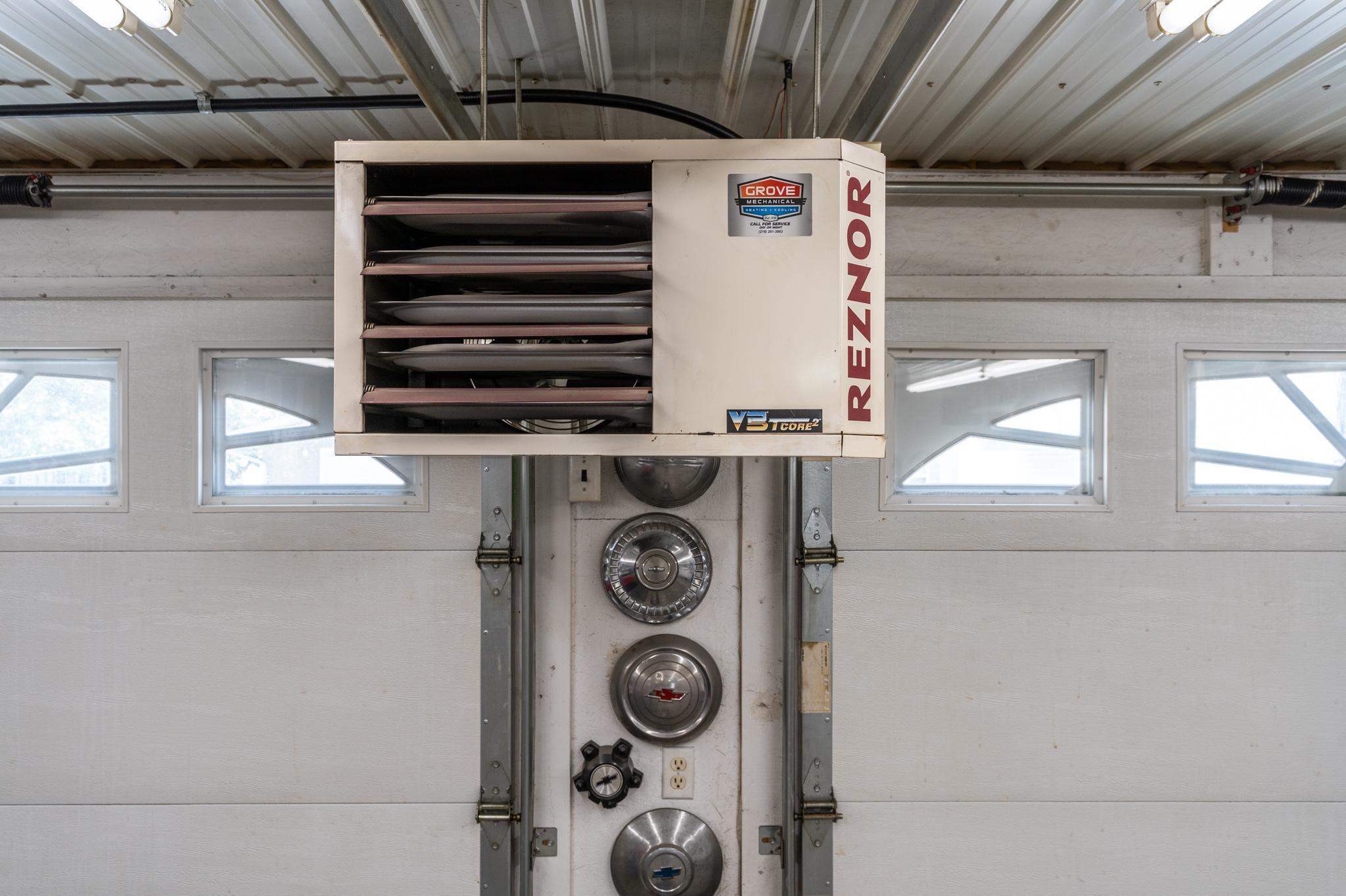 612 Walsh Street Crookston, MN 56716 - Photo 26 of 42