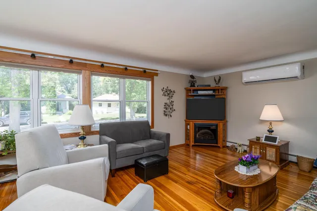 $228,000 | 612 Walsh Street, Crookston, MN 56716