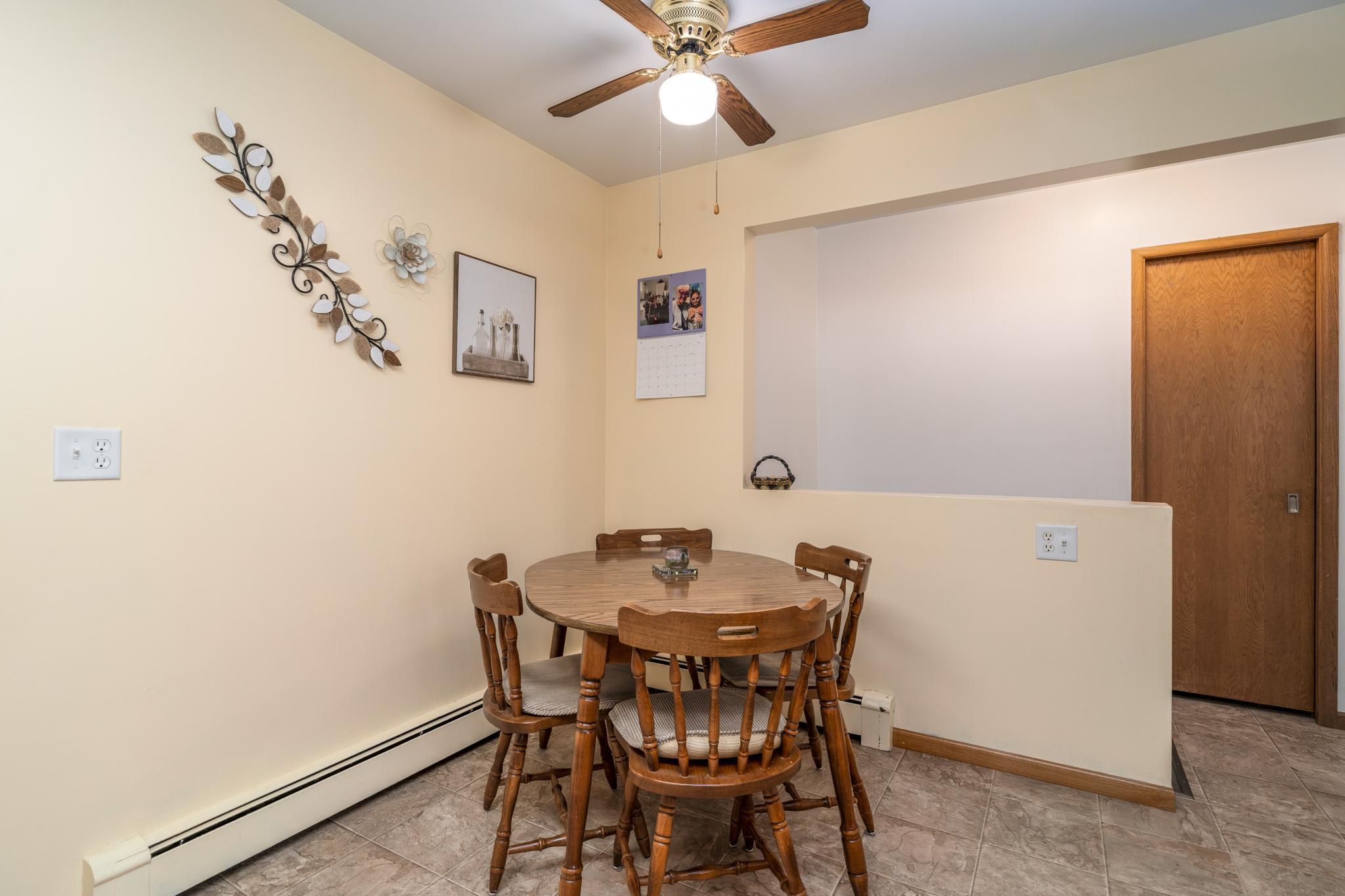 612 Walsh Street Crookston, MN 56716 - Photo 8 of 42