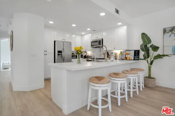 $9,250 | 6473 Zuma View Place, Unit 137, Malibu, CA 90265
