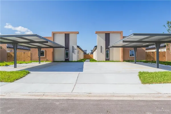 $1,250 | 2709 West Brookside Bend Street, Unit 1, Edinburg, TX 78539