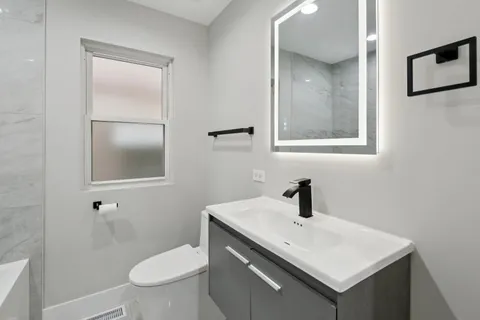 $550,000 | 3737 North Cumberland Avenue, Chicago, IL 60634