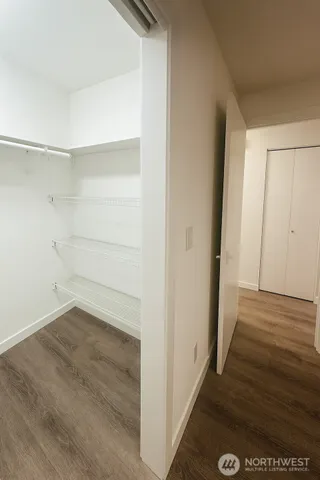 $2,200 | 11211 Northeast 68th Street, Unit 3, Kirkland, WA 98033