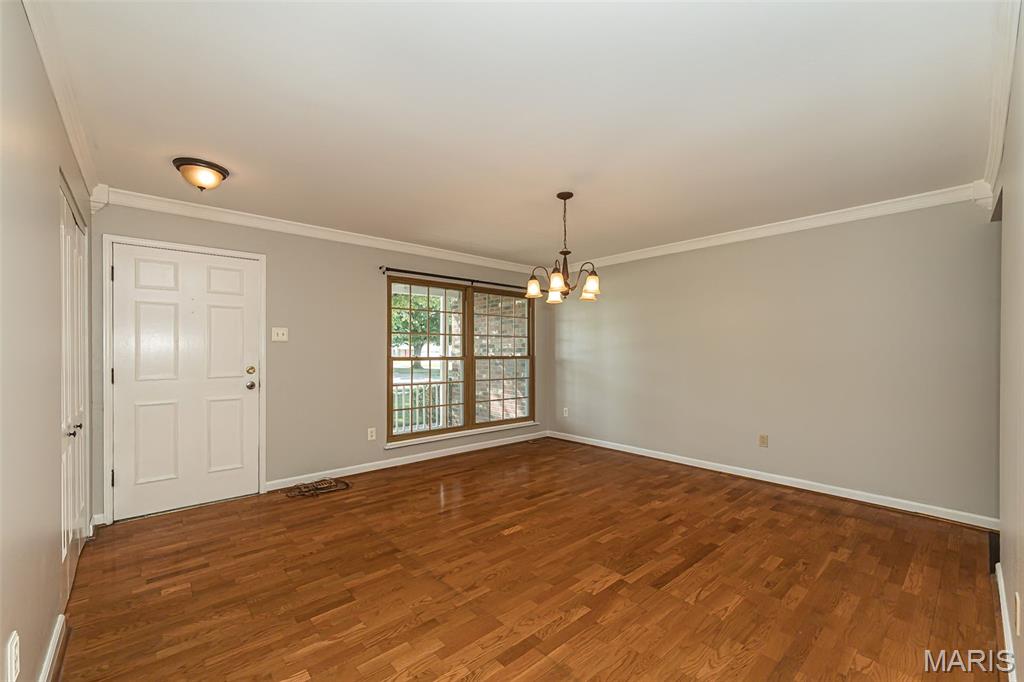 11716 Minot Drive Bridgeton, MO 63044 - Photo 7 of 59