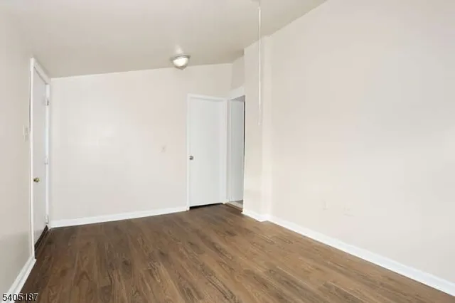 $2,800 | 68 Mohawk Avenue, Hawthorne, NJ 07506