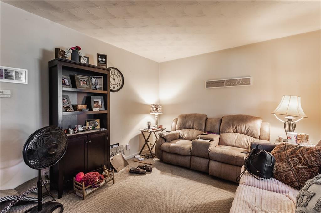 813 Danielle Road Lebanon, IN 46052 - Photo 4 of 17 Gallery Image 4