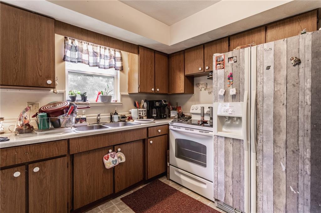 813 Danielle Road Lebanon, IN 46052 - Photo 9 of 17 Gallery Image 9