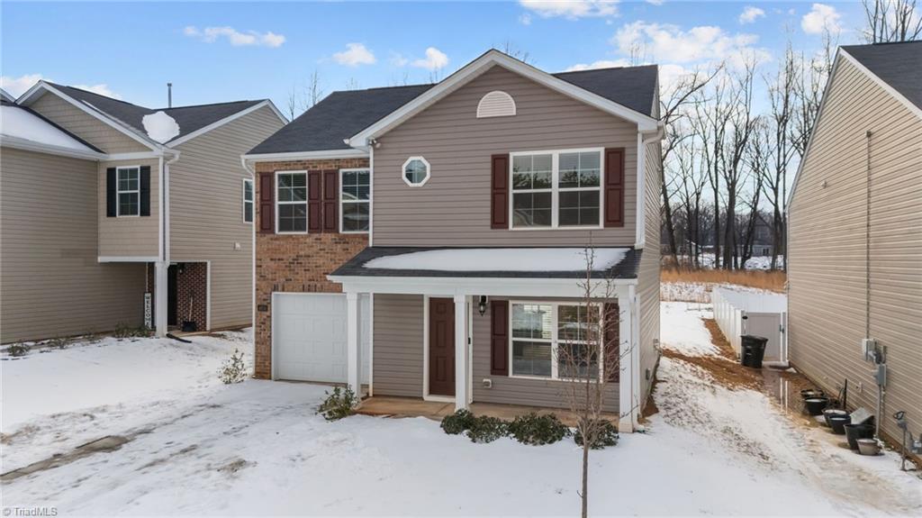 4604 Heatherly Road Winston-Salem, NC 27105 - Photo 2 of 31