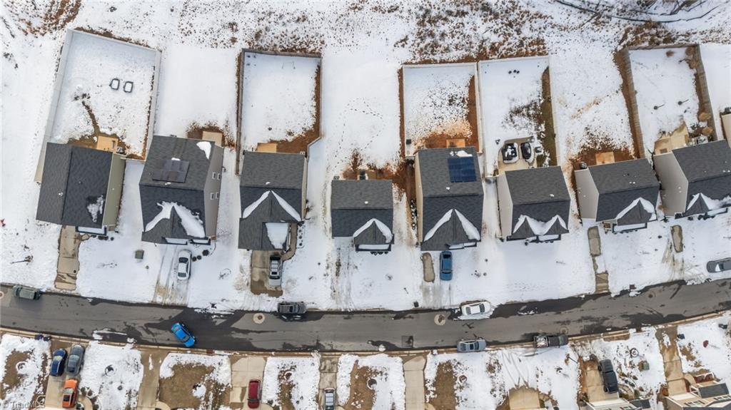 4604 Heatherly Road Winston-Salem, NC 27105 - Photo 4 of 31