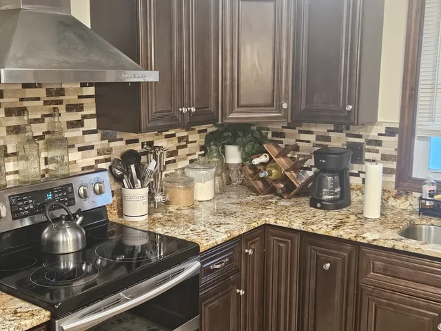 $750,000 | 33 Hemlock Terrace, Randolph, MA 02368