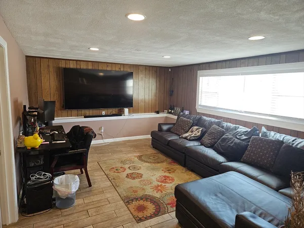 $719,900 | 33 Hemlock Terrace, Randolph, MA 02368