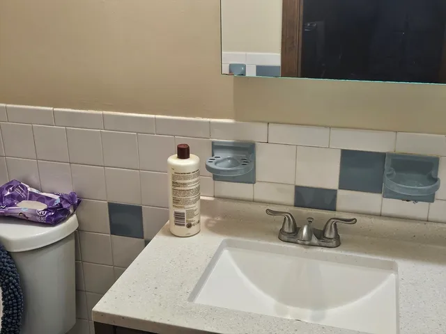 $750,000 | 33 Hemlock Terrace, Randolph, MA 02368