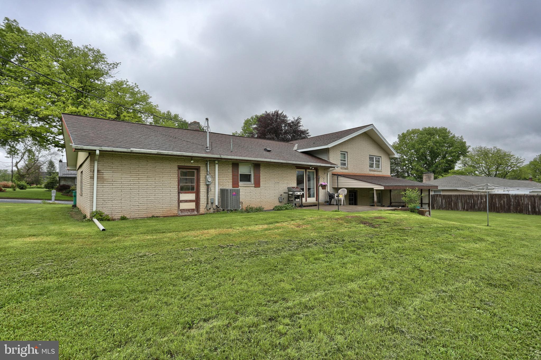 310 Robin Road Hershey, PA 17033 - Photo 18 of 20 Gallery Image 18