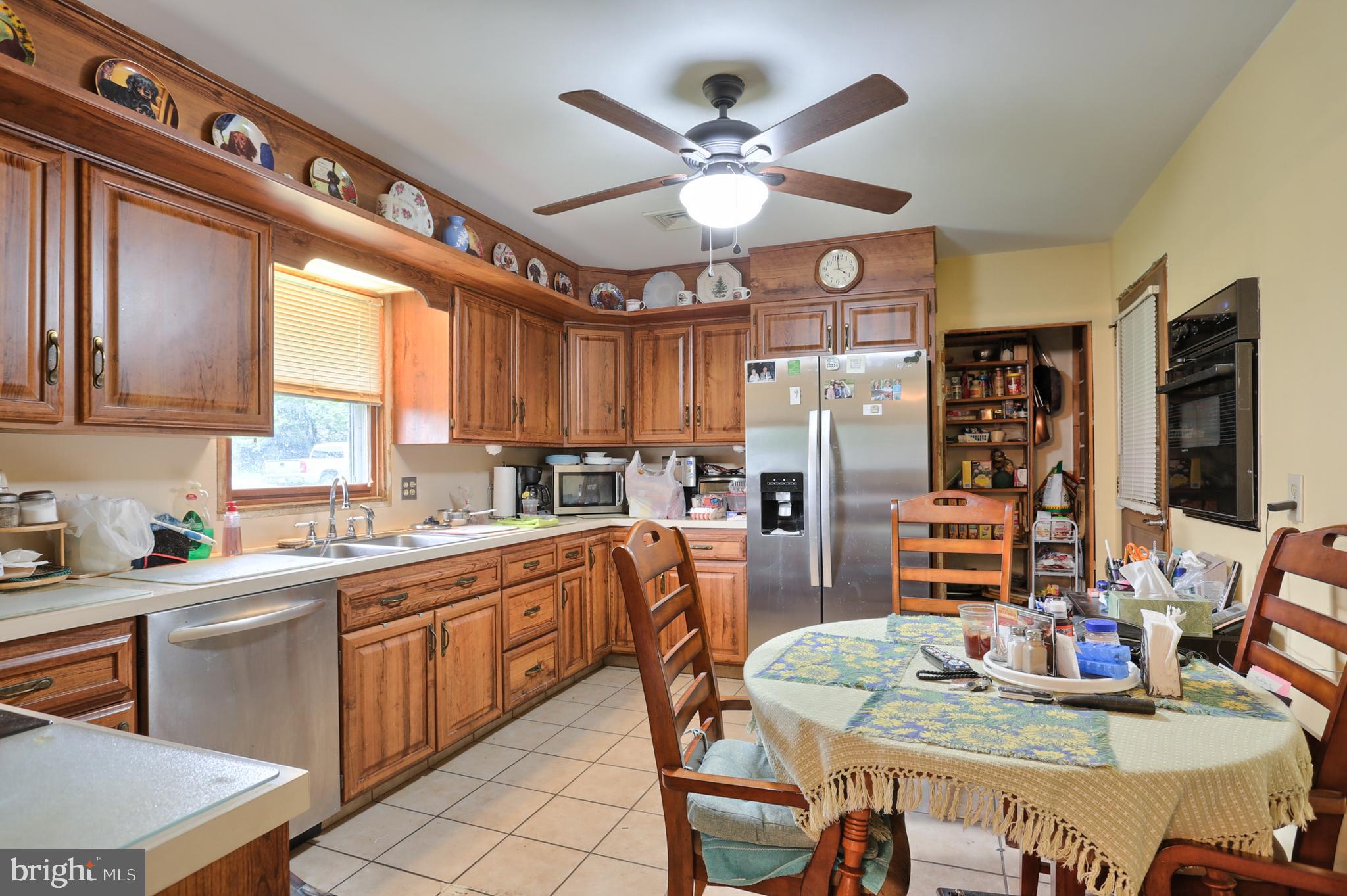 310 Robin Road Hershey, PA 17033 - Photo 6 of 20 Gallery Image 6