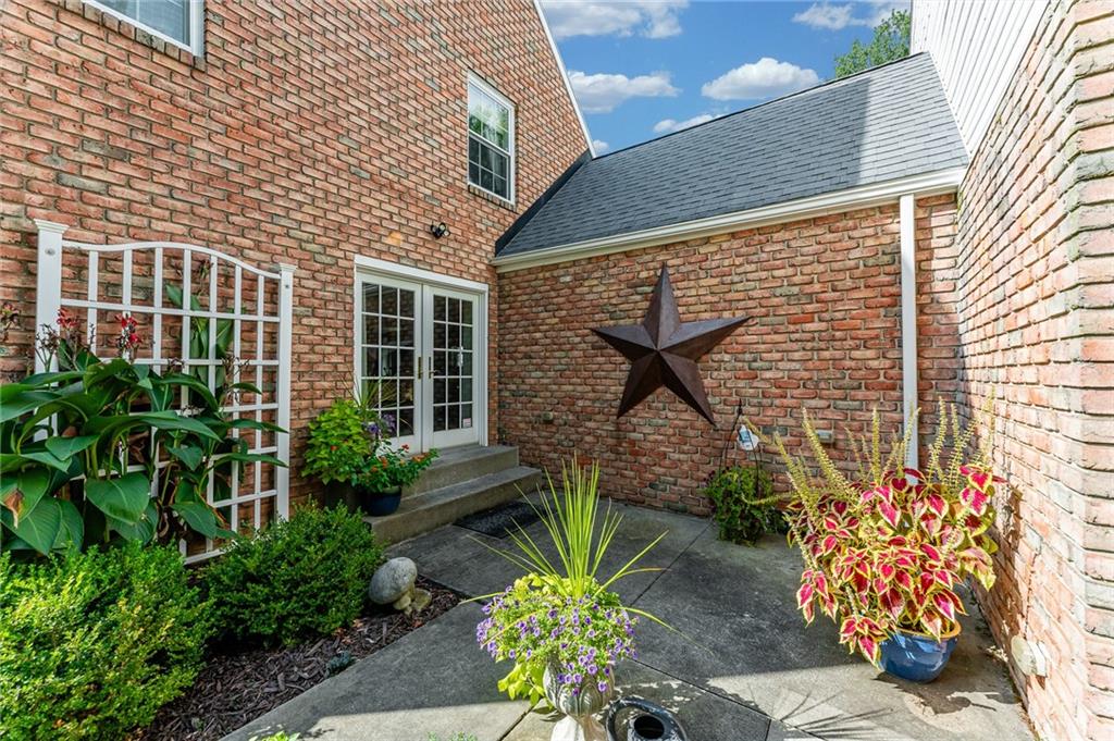 200 Balsinger Road Uniontown, PA 15401 - Photo 5 of 50 a front view of a house with a yard