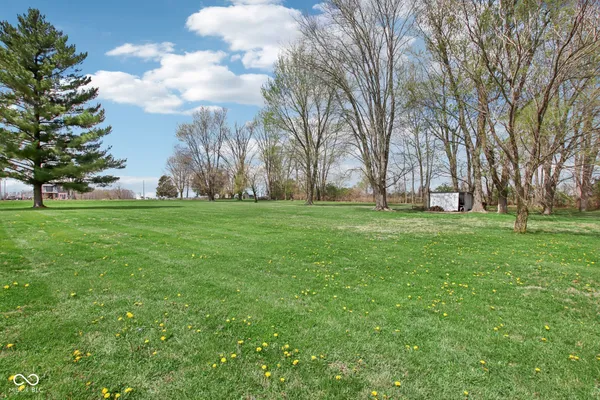 $235,000 | 1466 East Vandalia Road, Flat Rock, IN 47234