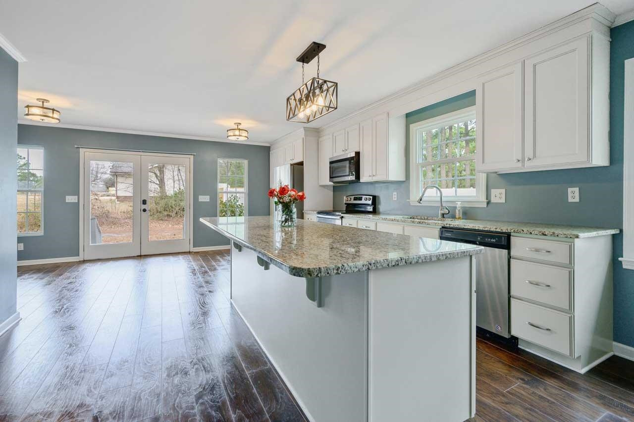 1016 Tarheel Road Benson, NC 27504 - Photo 9 of 31 Photo 9