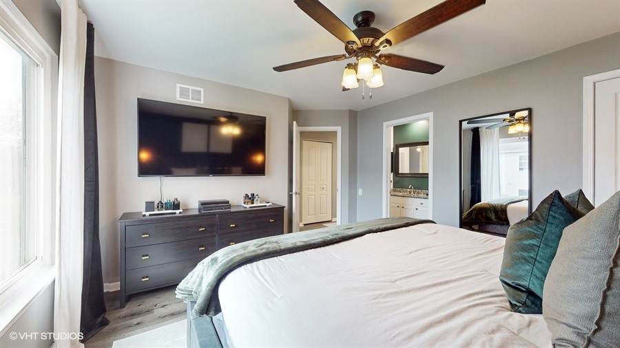 1695 Spaulding Road Bartlett, IL 60103 - Photo 14 of 26 Gallery Image 14