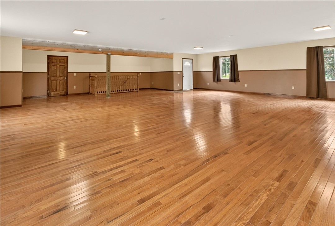 2060 Van Auken Road Arcadia, NY 14513 - Photo 33 of 50 living area
