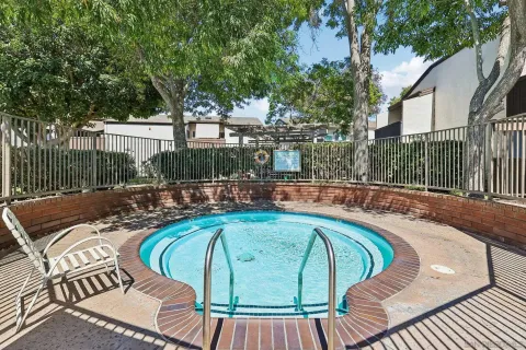 $369,900 | 8015 Caminito De Pizza, Unit E, San Diego, CA 92108