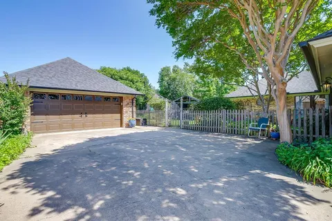 $510,000 | 3704 Edgefield Lane, Bedford, TX 76021