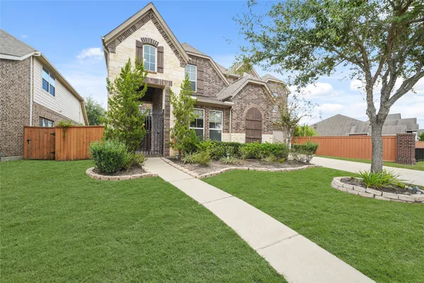 $699,990 | 17302 Milrig Court, Richmond, TX 77407