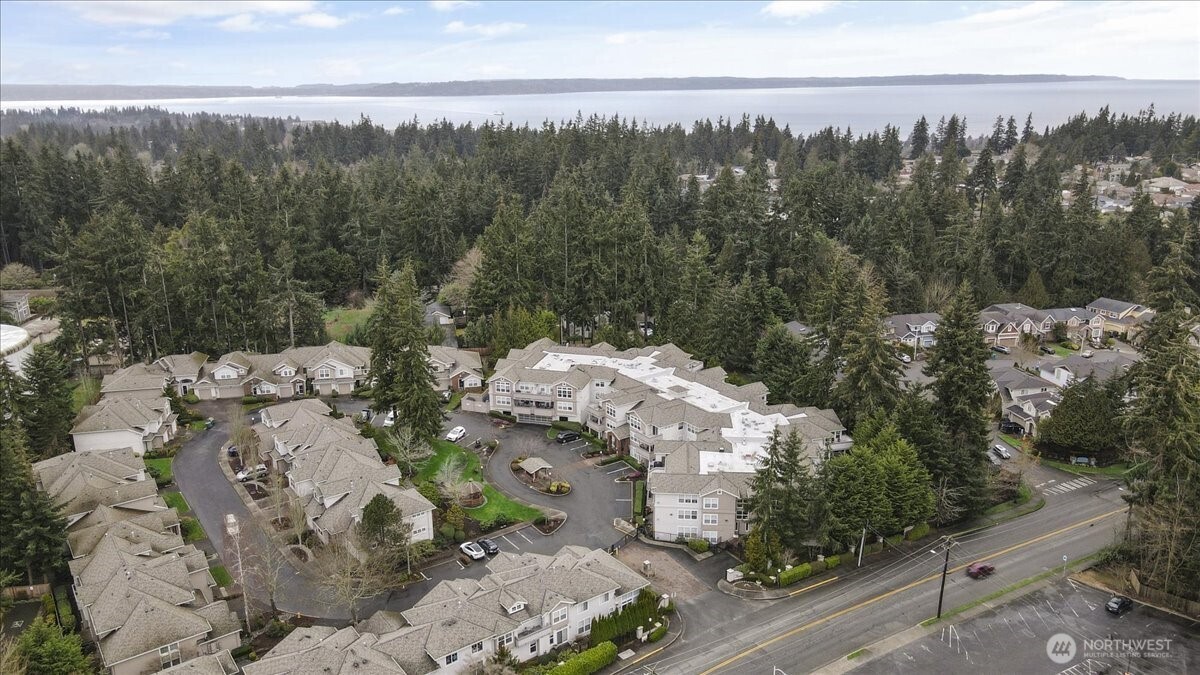 8500 Main Street, Unit F212 Edmonds, WA 98026 - Photo 36 of 38