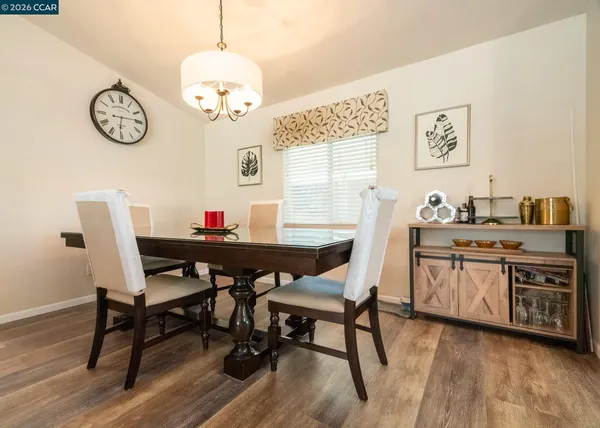 $299,999 | 315 Vía Valencia, Unit 138, Pacheco, CA 94553