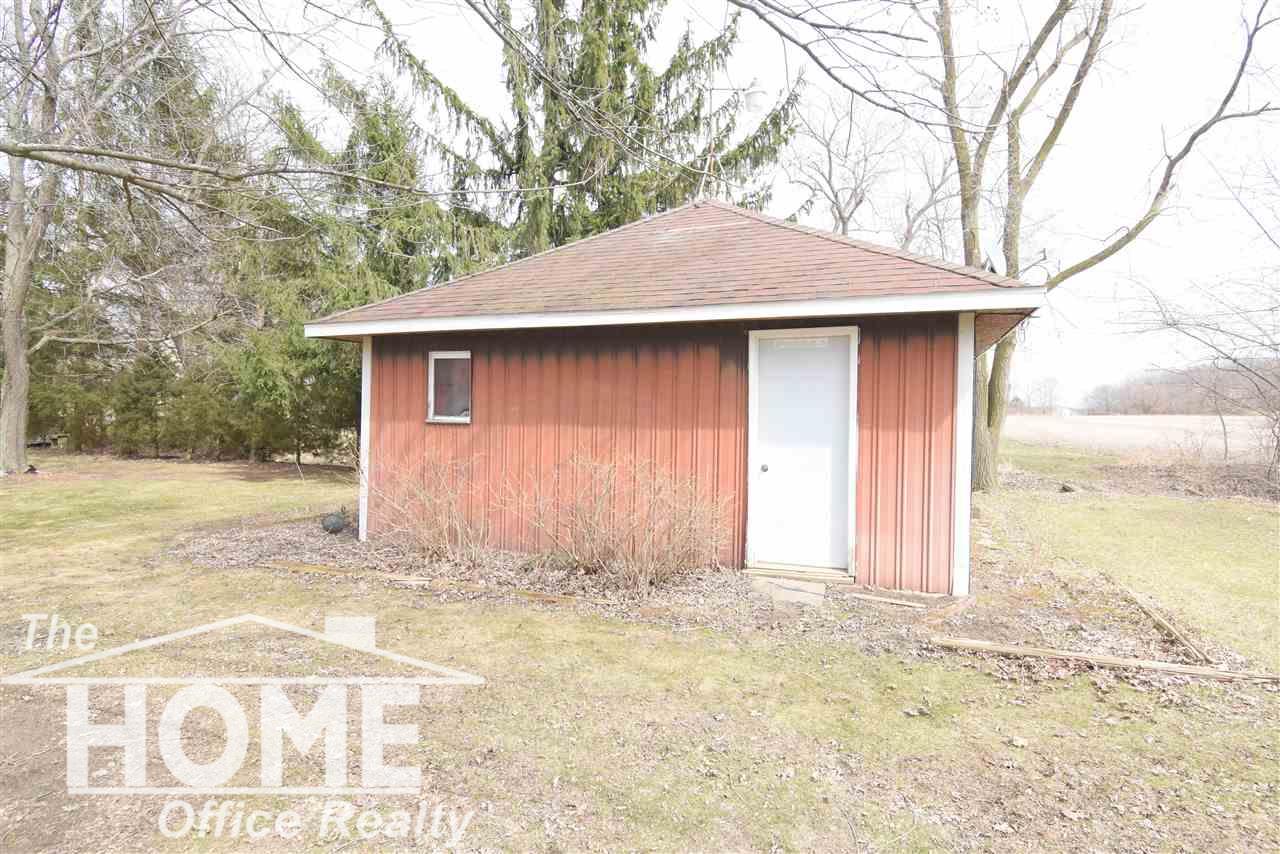 8520 Easton Road New Lothrop, MI 48460 - Photo 27 of 33