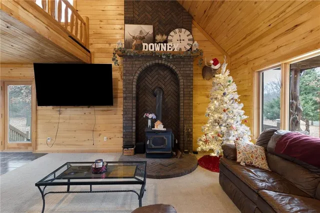 $635,000 | 13263 A Northeast County Road 23, Adrian, MO 64720