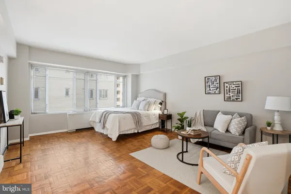 $260,000 | 1711 Massachusetts Avenue Northwest, Unit 231, Washington, DC 20036