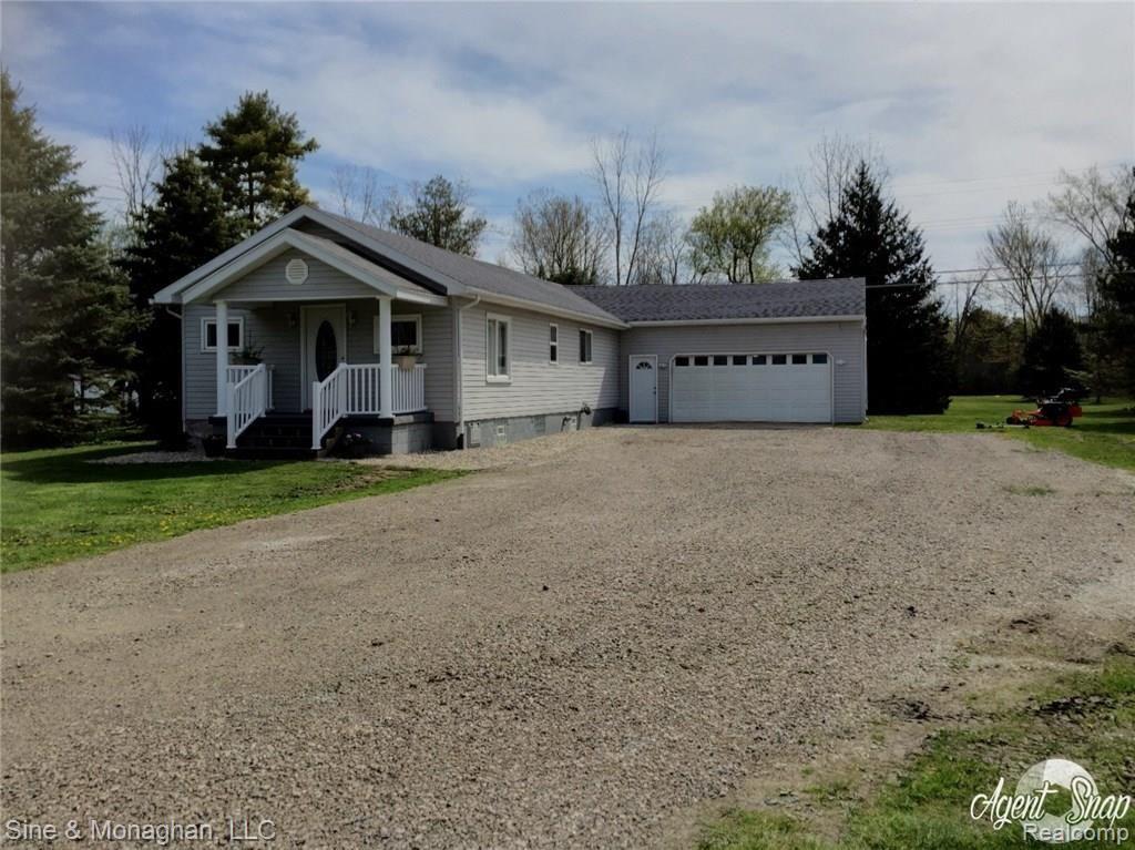 1884 Range Road Port Huron, MI 48060 - Photo 19 of 21 Another view