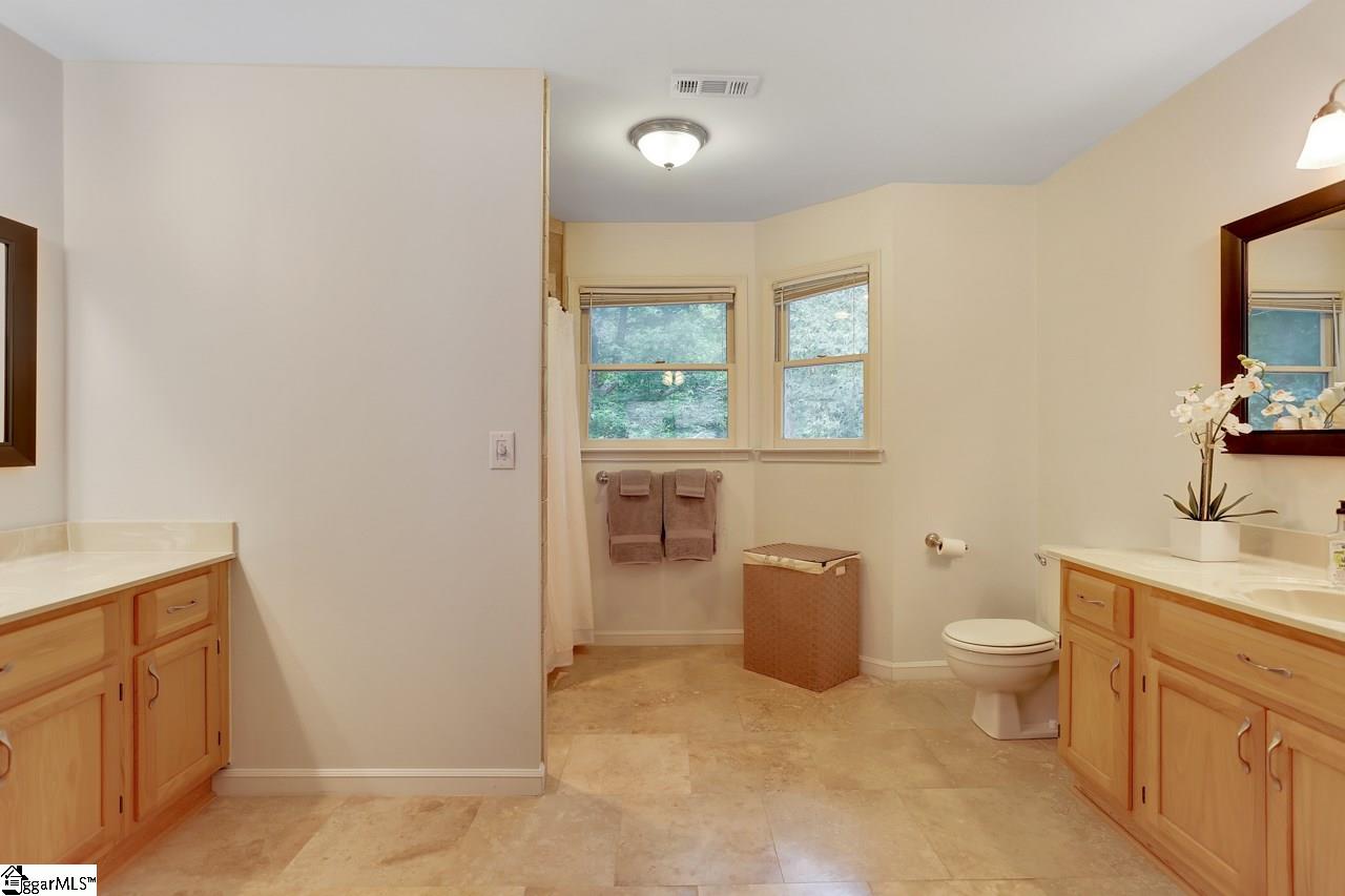 509 Foxhound Road Simpsonville, SC 29680 - Photo 23 of 36 Gallery Image 23