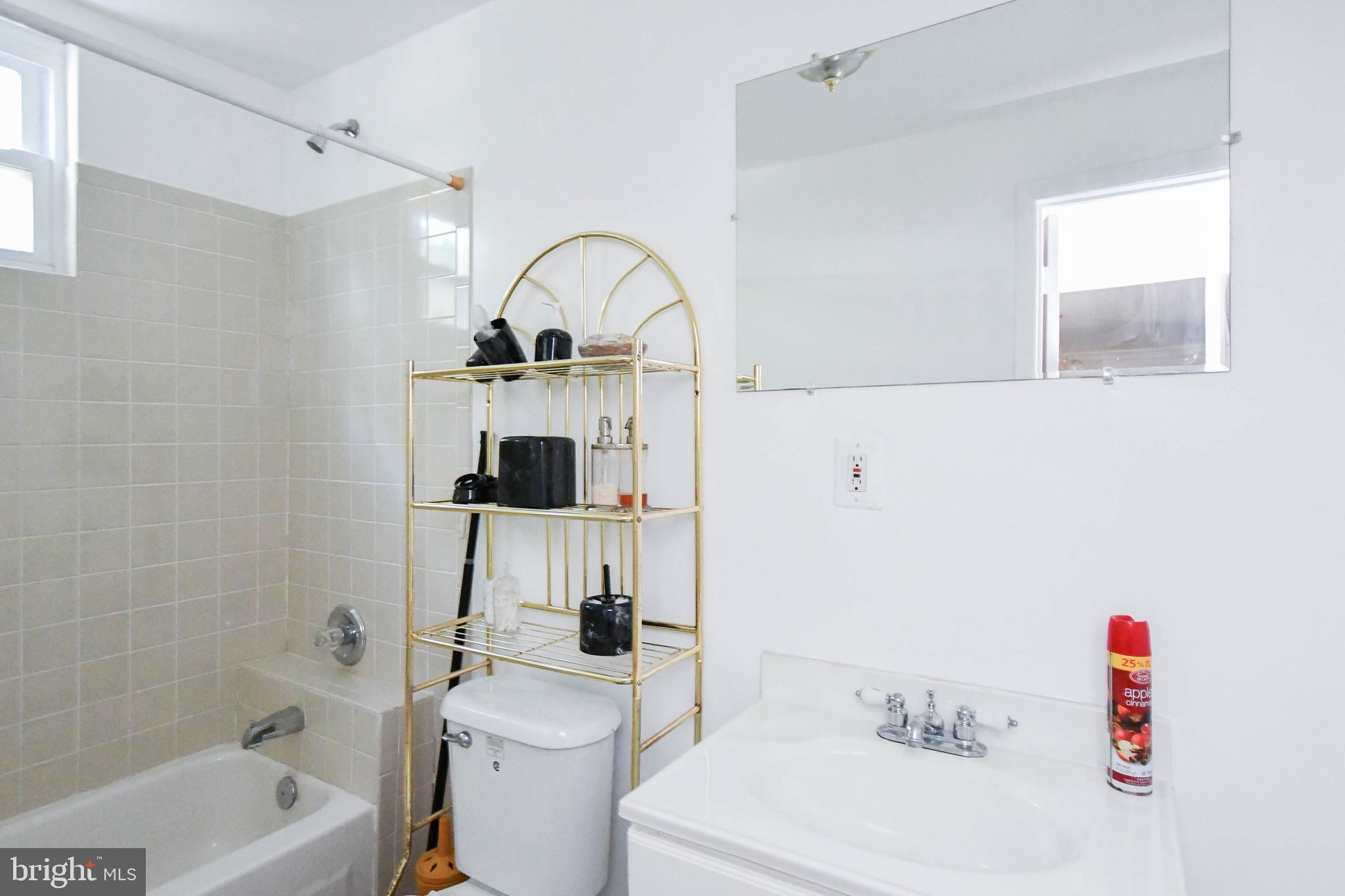 2549 11th Street Northwest Washington, DC 20001 - Photo 18 of 56