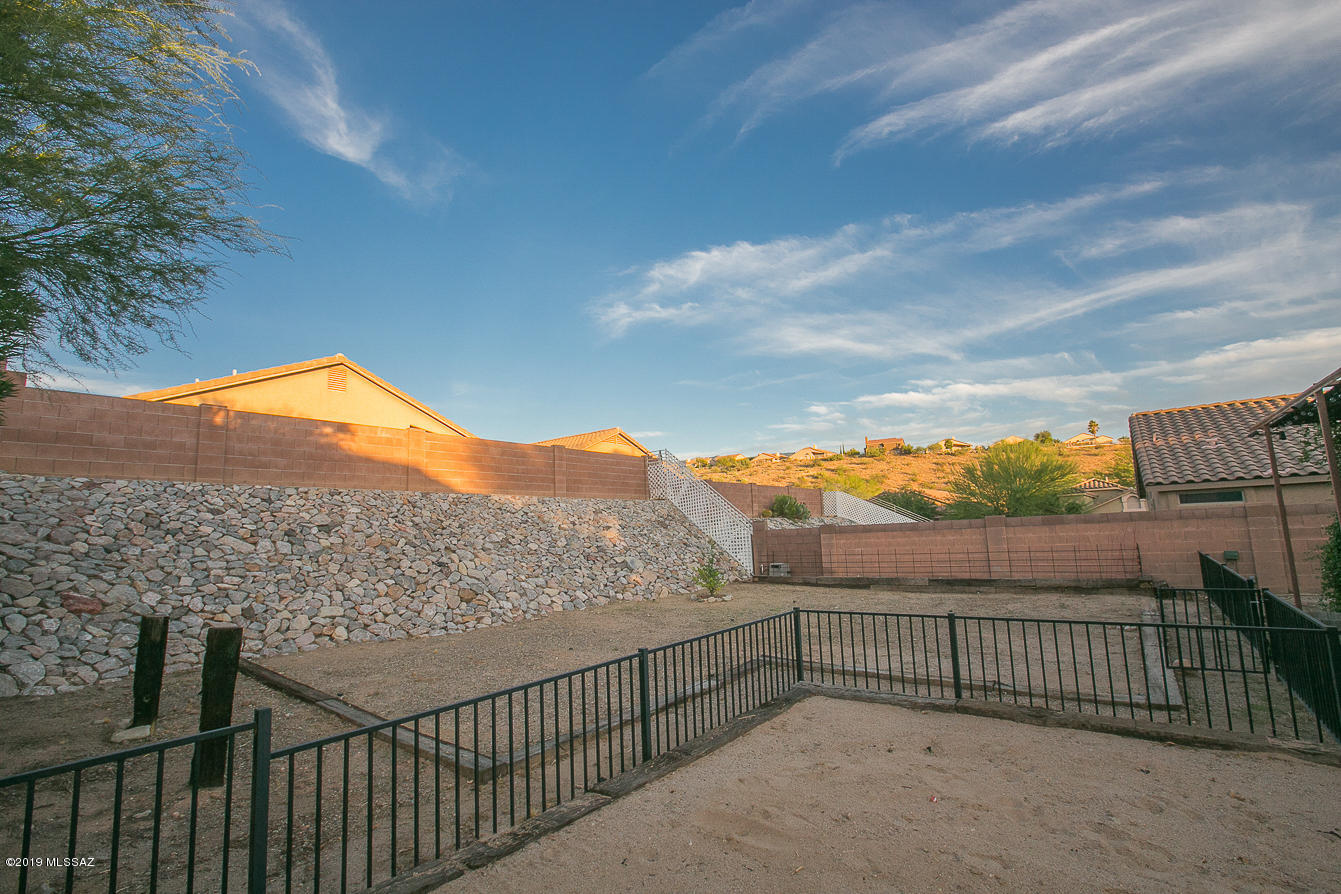 39103 Winners Circle Tucson, AZ 85739 - Photo 19 of 19 a view of balcony with furniture